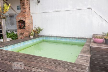 Apartamento à venda com 250m², 3 quartos e 3 vagasPiscina
