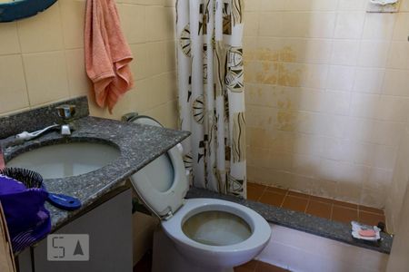 Apartamento à venda com 250m², 3 quartos e 3 vagasBanheiro 1