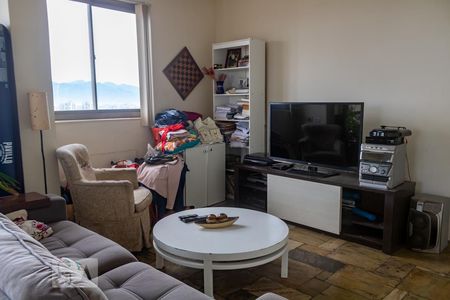 Apartamento à venda com 250m², 3 quartos e 3 vagasCobertura