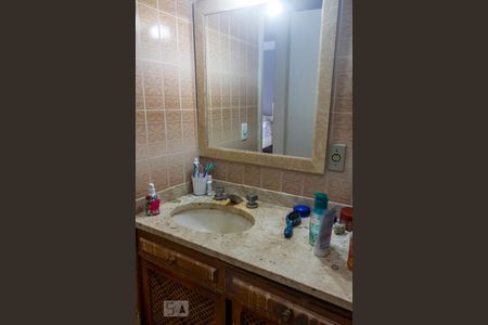 Apartamento à venda com 250m², 3 quartos e 3 vagasBanheiro 2