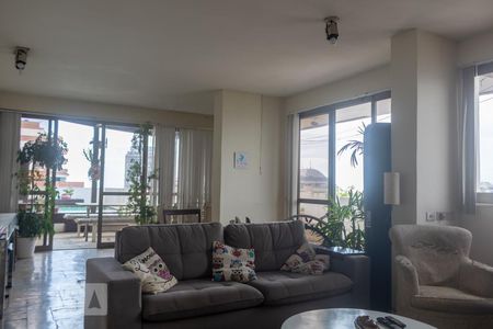 Apartamento à venda com 250m², 3 quartos e 3 vagasCobertura