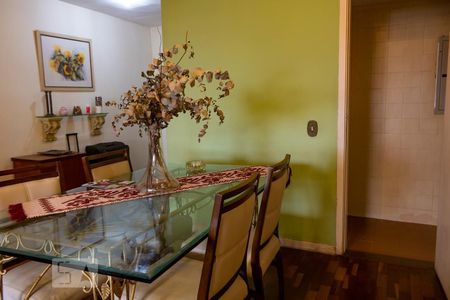 Apartamento à venda com 250m², 3 quartos e 3 vagasSala