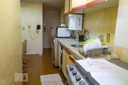 Apartamento à venda com 250m², 3 quartos e 3 vagasCozinha