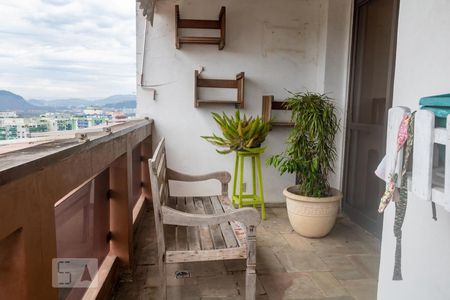 Apartamento à venda com 250m², 3 quartos e 3 vagasVaranda da Sala