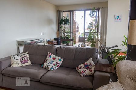 Apartamento à venda com 250m², 3 quartos e 3 vagasCobertura