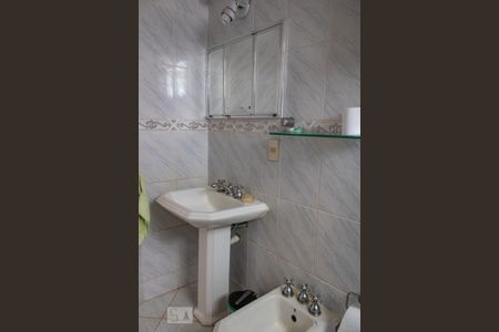 Apartamento à venda com 250m², 3 quartos e 3 vagasBanheiro da Suíte