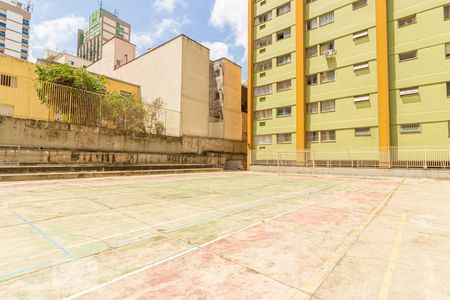 Apartamento à venda com 42m², 1 quarto e sem vagaQuadra