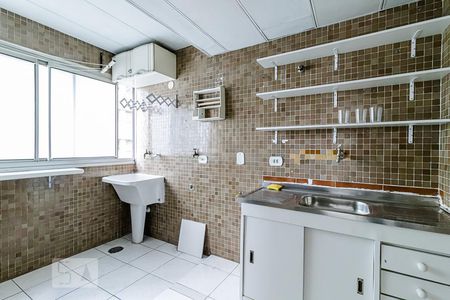 Apartamento à venda com 42m², 1 quarto e sem vagaCozinha e Área de Serviço