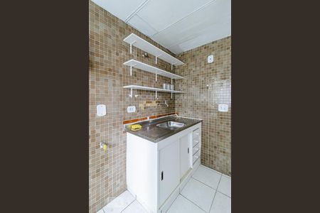 Apartamento à venda com 42m², 1 quarto e sem vagaCozinha e Área de Serviço