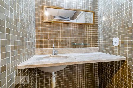 Apartamento à venda com 42m², 1 quarto e sem vagaBanheiro