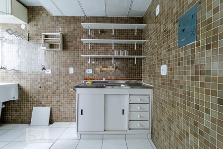 Apartamento à venda com 42m², 1 quarto e sem vagaCozinha e Área de Serviço