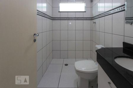 Banheiro de casa para alugar com 3 quartos, 283m² em Vila Primavera, São Paulo
