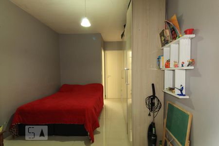 Quarto de casa à venda com 2 quartos, 90m² em Hípica, Porto Alegre