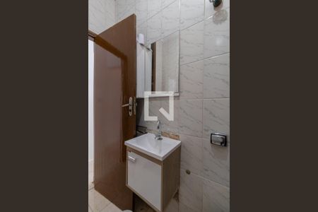 Casa à venda com 150m², 3 quartos e 2 vagasCasa 1 - Banheiro 