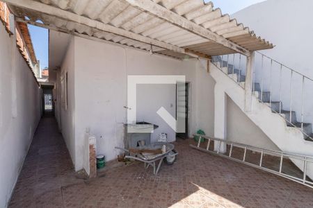 Casa à venda com 150m², 3 quartos e 2 vagasCasa 1 - Área de Serviço  