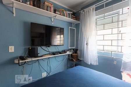 Quarto 1 de apartamento para alugar com 2 quartos, 46m² em Santa Cândida, Curitiba