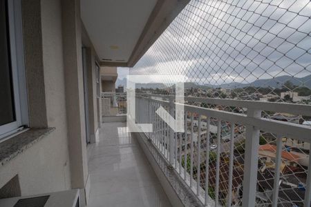 Apartamento à venda com 130m², 2 quartos e 2 vagas Apartamento à venda com 130m², 2 quartos e 2 vagasVaranda da Sala