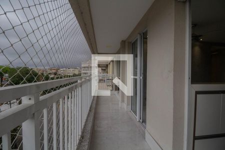 Apartamento à venda com 130m², 2 quartos e 2 vagas Apartamento à venda com 130m², 2 quartos e 2 vagasVaranda da Sala