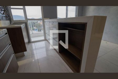 Apartamento à venda com 130m², 2 quartos e 2 vagas Apartamento à venda com 130m², 2 quartos e 2 vagasCozinha e Área de Serviço