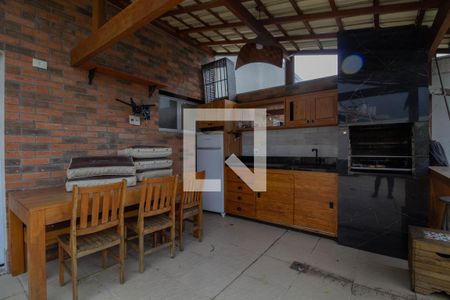 Apartamento à venda com 130m², 2 quartos e 2 vagas Apartamento à venda com 130m², 2 quartos e 2 vagasChurrasqueira