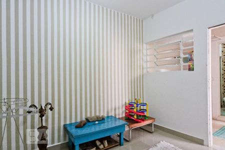 Casa à venda com 165m², 4 quartos e 3 vagasQuarto de Serviço