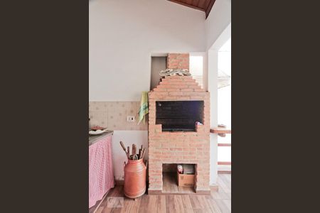 Casa à venda com 165m², 4 quartos e 3 vagasChurrasqueira