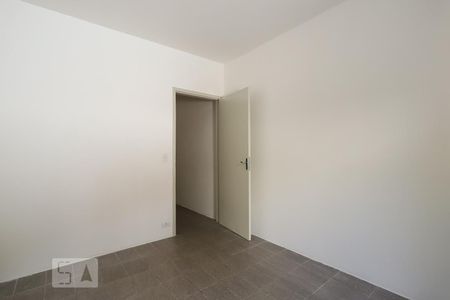 Quarto 1 de casa para alugar com 2 quartos, 86m² em Vila Pereira Cerca, São Paulo