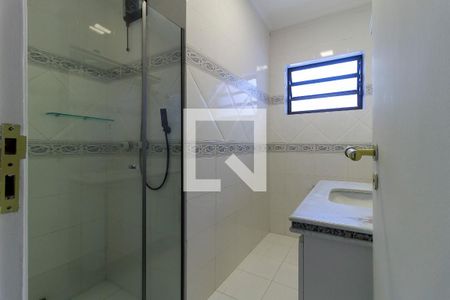 Casa à venda com 190m², 4 quartos e 2 vagasBanheiro 2