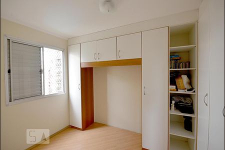 Quarto 1 de apartamento para alugar com 3 quartos, 65m² em Jardim Celeste, São Paulo