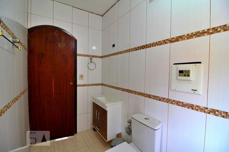 Casa à venda com 185m², 3 quartos e 2 vagasQuarto Suíte