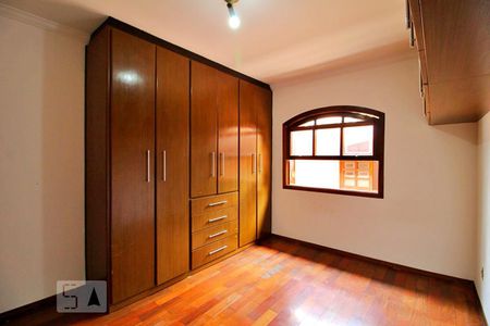 Casa à venda com 185m², 3 quartos e 2 vagasQuarto 3