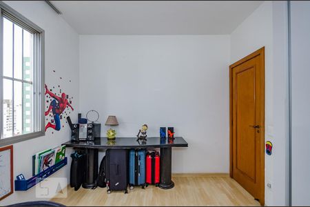 Apartamento para alugar com 170m², 4 quartos e 3 vagasQuarto 4