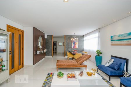 Apartamento para alugar com 170m², 4 quartos e 3 vagasSala