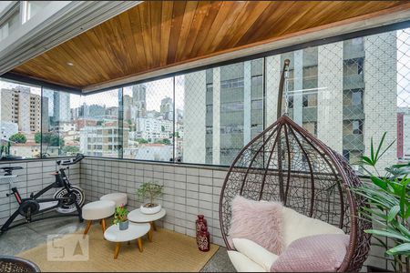 Apartamento para alugar com 170m², 4 quartos e 3 vagasVaranda da Sala