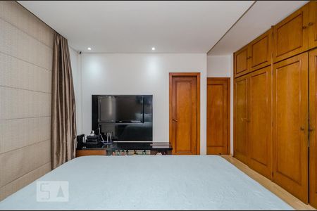 Apartamento para alugar com 170m², 4 quartos e 3 vagasSuíte