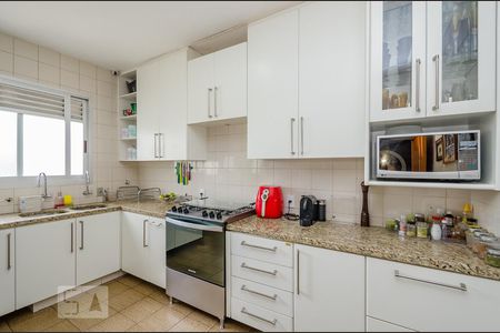 Apartamento para alugar com 170m², 4 quartos e 3 vagasCozinha