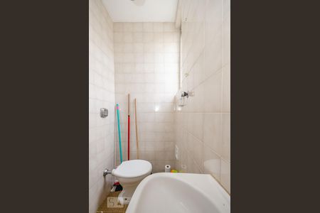 Apartamento para alugar com 170m², 4 quartos e 3 vagasBanheiro de Serviço