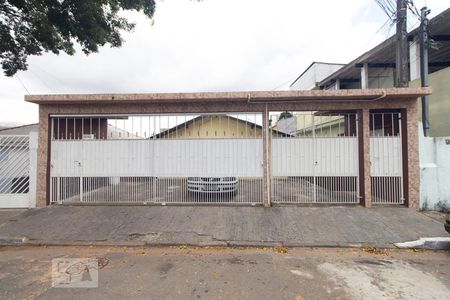 Casa para alugar com 60m², 2 quartos e sem vagaFachada