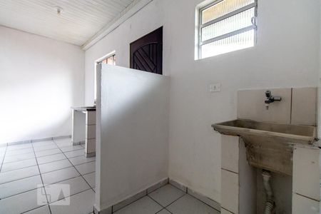 Casa para alugar com 60m², 2 quartos e sem vagaÁrea de serviço