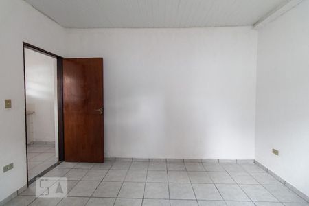 Quarto 1 de casa para alugar com 2 quartos, 60m² em Vila Lúcia, São Paulo