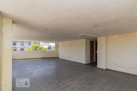Apartamento à venda com 80m², 2 quartos e 1 vagaÁrea Comum