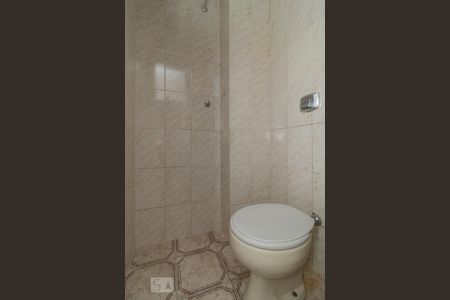 Apartamento à venda com 80m², 2 quartos e 1 vagaBanheiro de Serviço