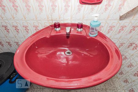 Casa à venda com 300m², 4 quartos e 3 vagasBanheiro