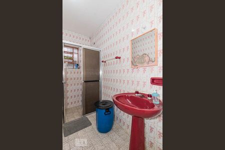 Casa à venda com 300m², 4 quartos e 3 vagasBanheiro