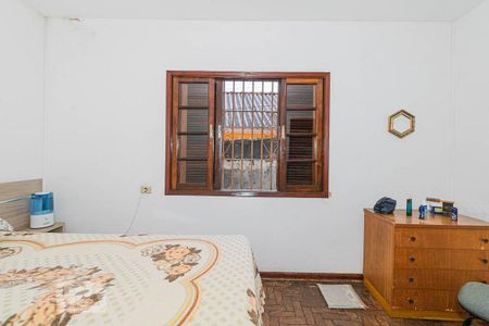 Casa à venda com 300m², 4 quartos e 3 vagasQuarto 2