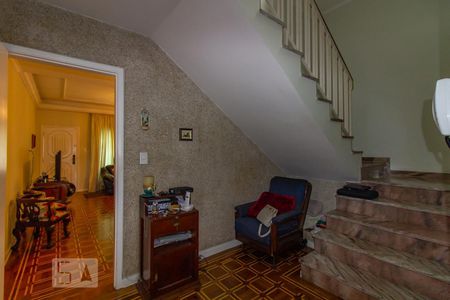 Hall  de casa para alugar com 3 quartos, 300m² em Vila Regente Feijó, São Paulo