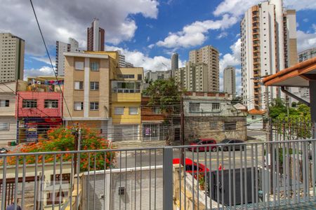 Casa para alugar com 300m², 3 quartos e 5 vagas Casa para alugar com 300m², 3 quartos e 5 vagasVaranda Quarto 3 - Suíte