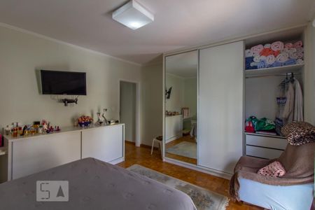 Casa para alugar com 300m², 3 quartos e 5 vagas Casa para alugar com 300m², 3 quartos e 5 vagasQuarto 3 - Suíte