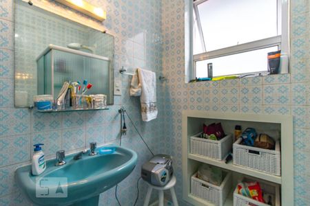 Casa para alugar com 300m², 3 quartos e 5 vagas Casa para alugar com 300m², 3 quartos e 5 vagasBanheiro Social