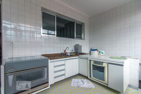 Casa para alugar com 300m², 3 quartos e 5 vagas Casa para alugar com 300m², 3 quartos e 5 vagasCozinha